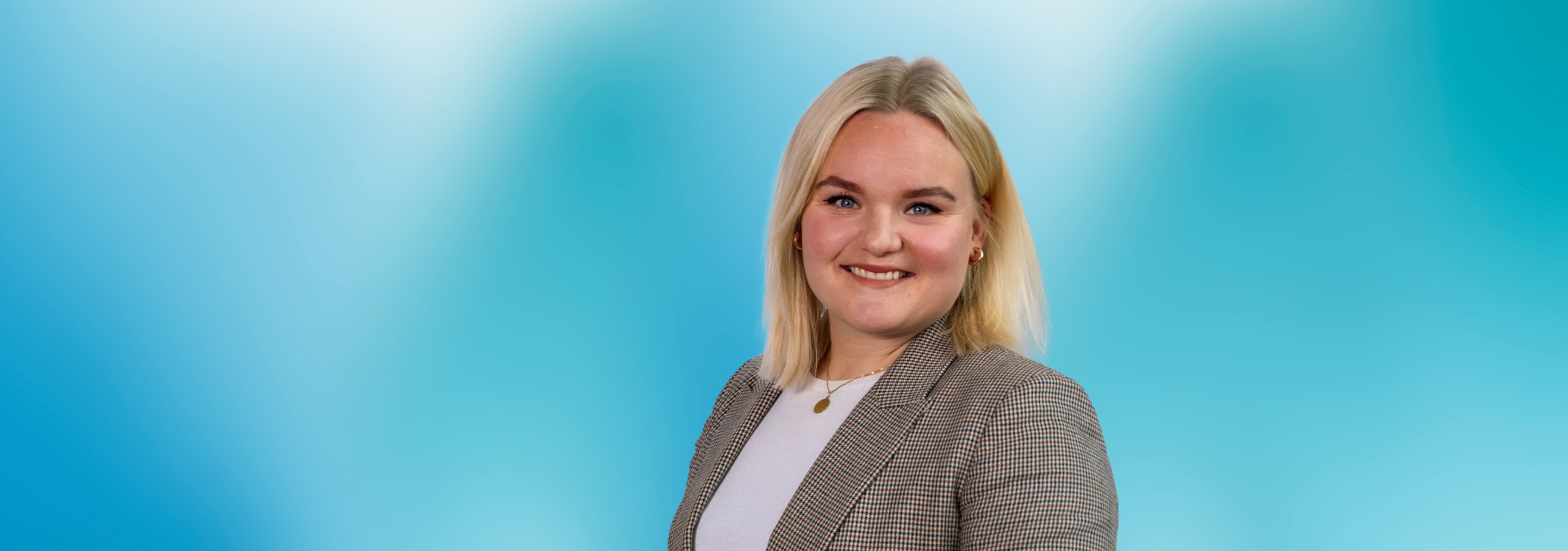Ontmoet Julia, projectmanager inkoop bij Facilicom Solutions.